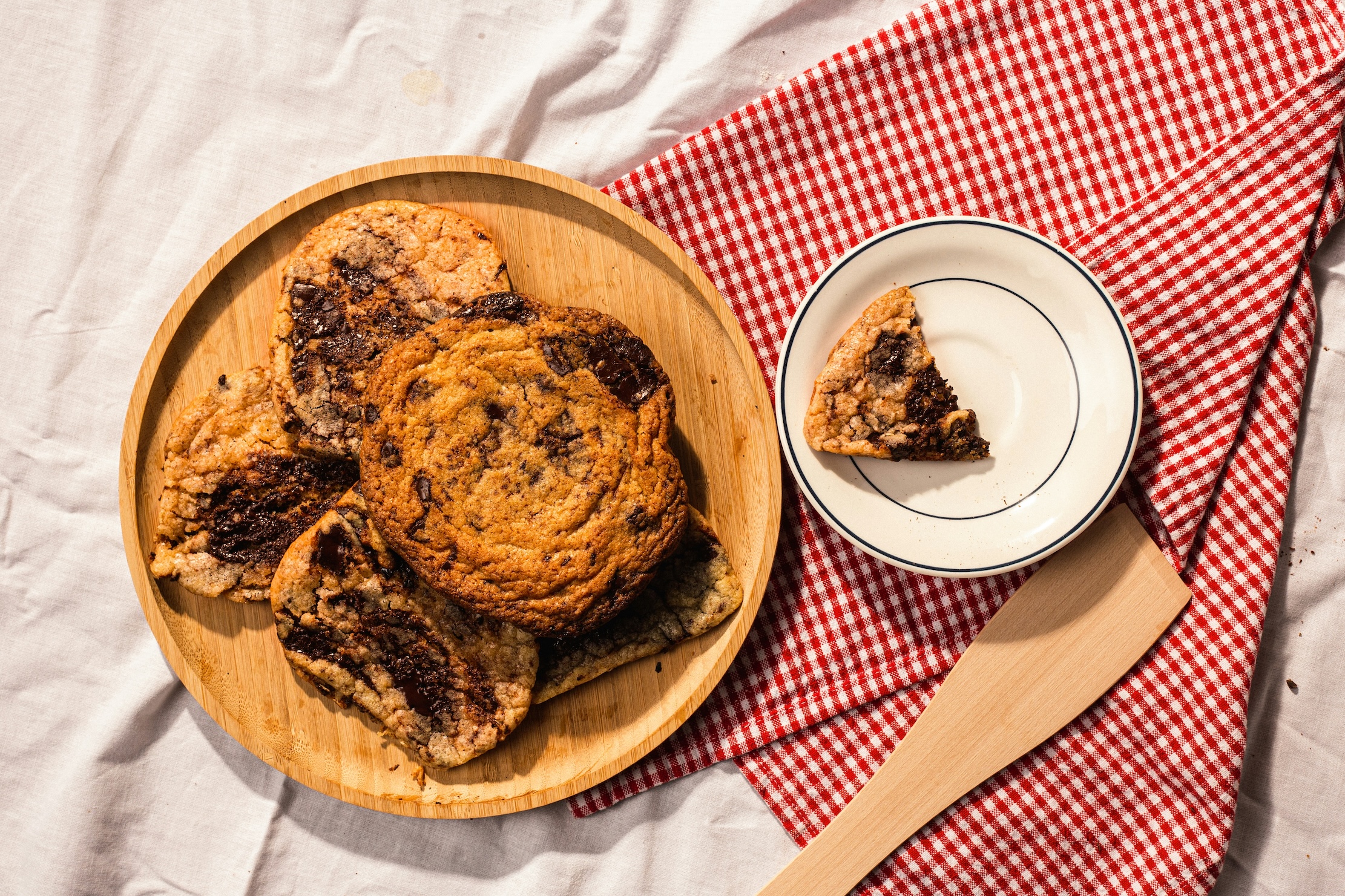 Road‑Trip Breakfast Bakes: Muffins, Scones & Hand Pies